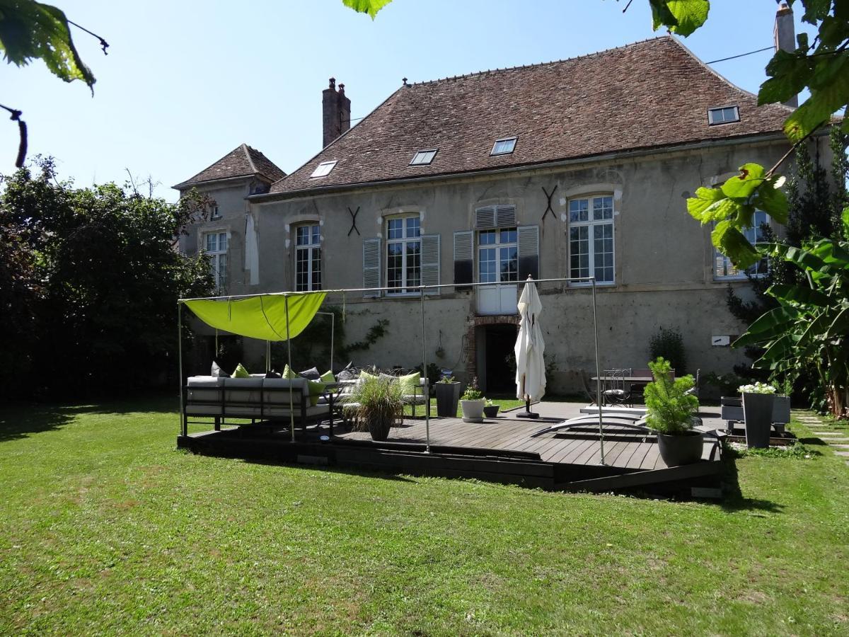 Les Petites Tuileries Bed and Breakfast Bray-sur-Seine Exteriör bild